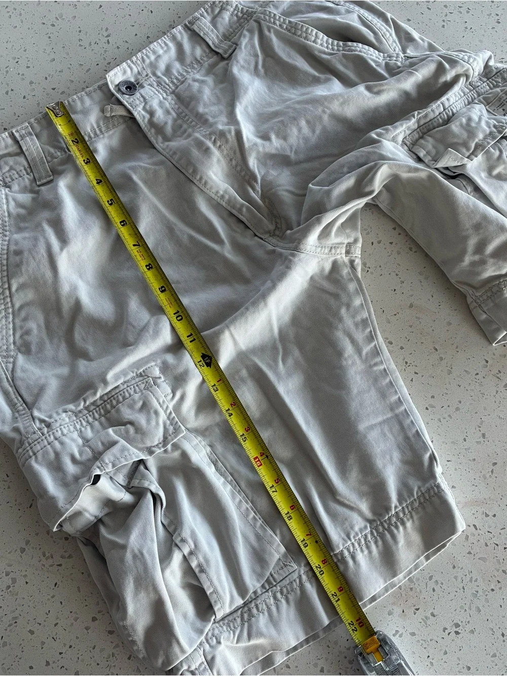 000 - VINTAGE 00s LEVIS STRAUS Y2K CARGO CARPENTER SIZE 36 SHORTS